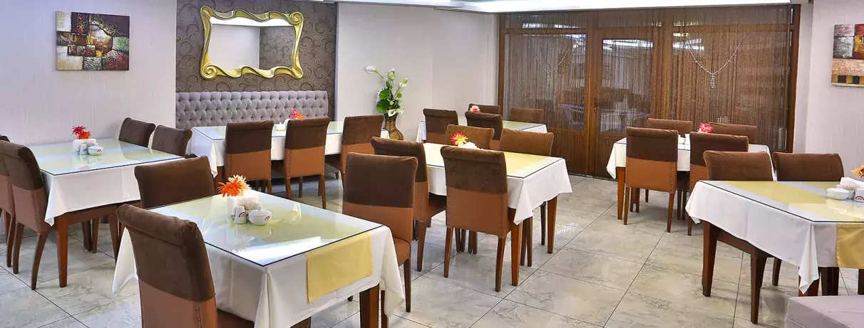 salle de restaurant intérieur