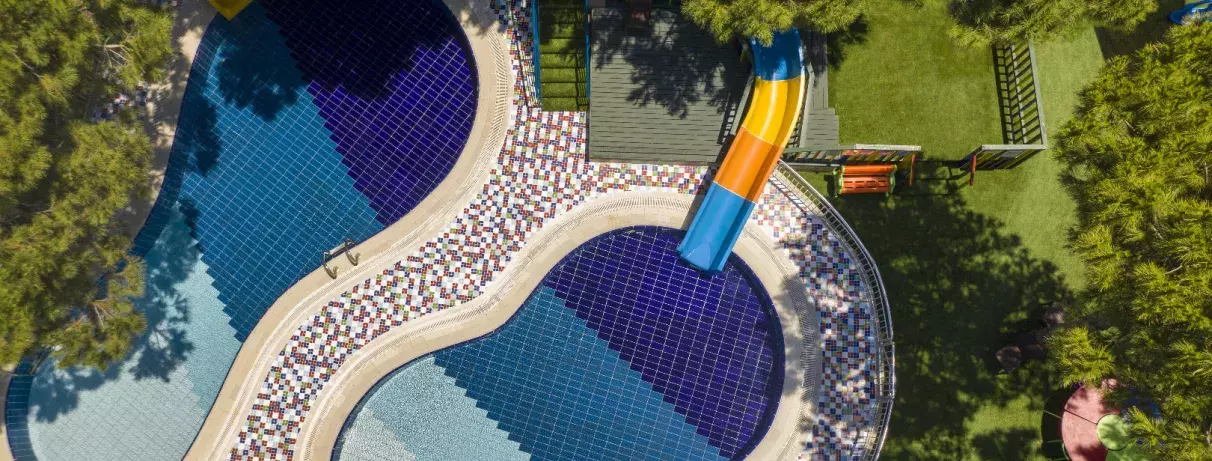 vue d'ensemble piscine