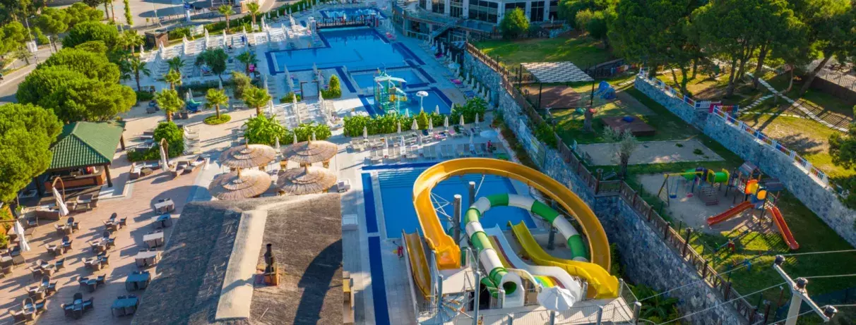 vue d'ensemble piscine 