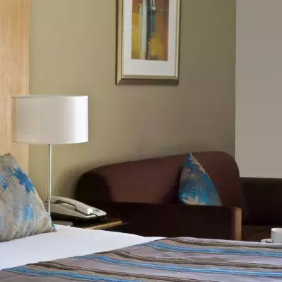 chambre avec canapé