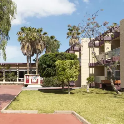 jardin extérieur de l'hôtel