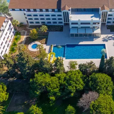 vue d'ensemble piscine 