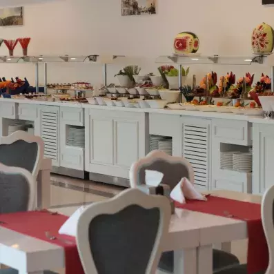 restaurant buffet 