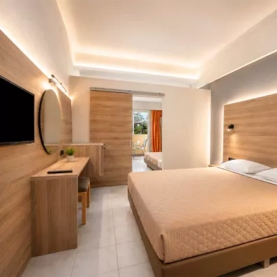 Family standard room pour 4 personnes avec porte fenêtre 