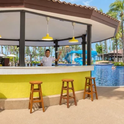 Un bar dans le jardin