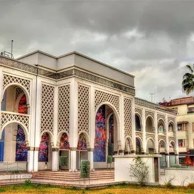 Musée Mohammed V à Rabat, façade d’architecture moderne et expositions culturelles retraçant l’histoire du Maroc.